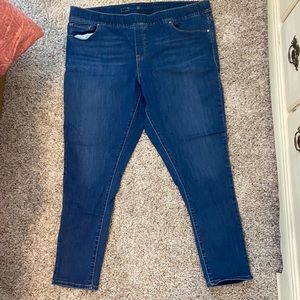 Womens Levis